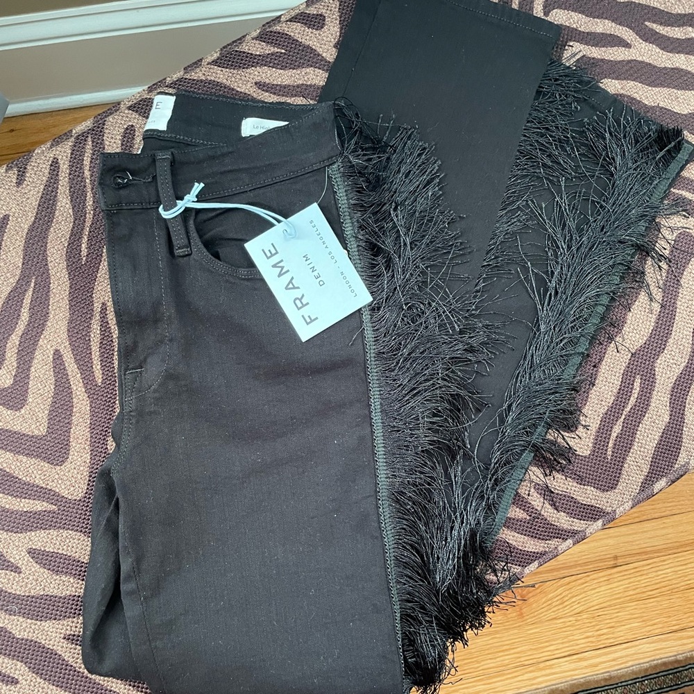 🖤FRAME denim Le high black straight fit Jeans with fringe trim, size 24